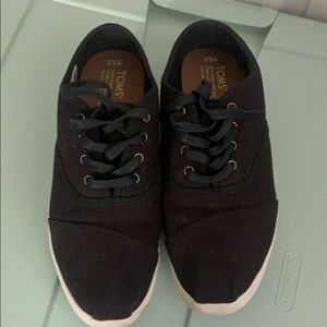 Toms Sneakers